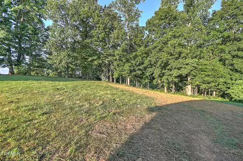 Exterior - 144 Rosecliff Drive Fall Branch Tn 37656, Fall Branch, TN 37656 photo 6 of 13