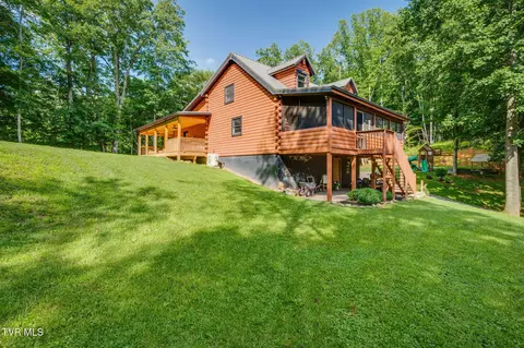 165 Hawks Nest Lane Elizabethton Tn 37643, Elizabethton, TN 37643