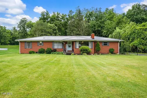 1314 Bristol Highway Elizabethton Tn 37643, Elizabethton, TN 37643