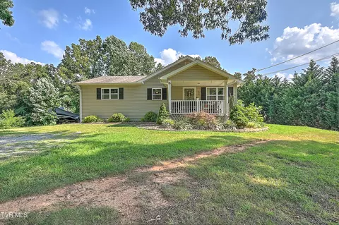 124 Zeb Grindstaff Rd Road Elizabethton Tn 37643, Elizabethton, TN 37643