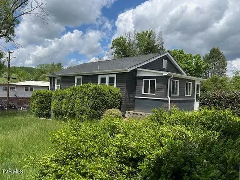 1523 6th Street Extension Bristol Tn 37620, Bristol, TN 37620