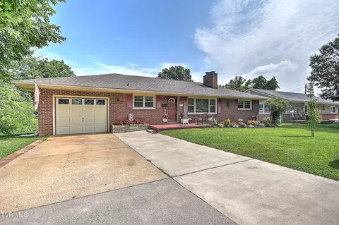 2020 Oakland Street Kingsport Tn 37660, Kingsport, TN 37660