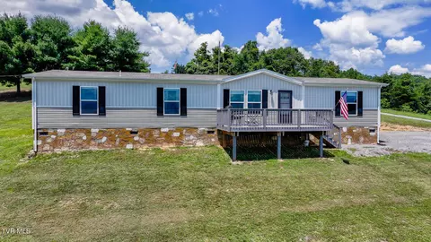 120 Maple Crest Circle Surgoinsville Tn 37873, Surgoinsville, TN 37873