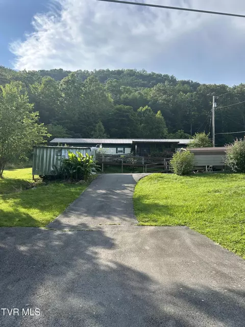 2703 Orr Street Big Stone Gap Va 24219, Big Stone Gap, VA 24219
