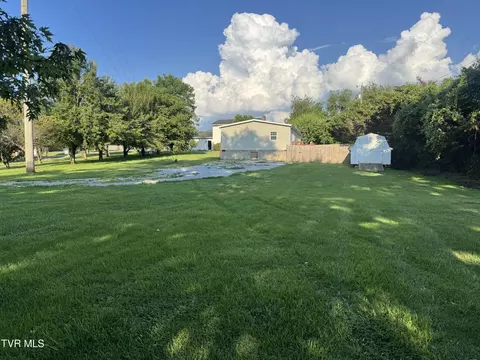 Exterior - 205 Green Meadows Lane Erwin Tn 37650, Erwin, TN 37650 photo 3 of 7
