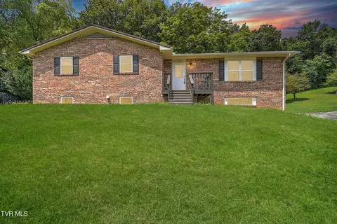 3912 Alderwood Drive Kingsport Tn 37664, Kingsport, TN 37664