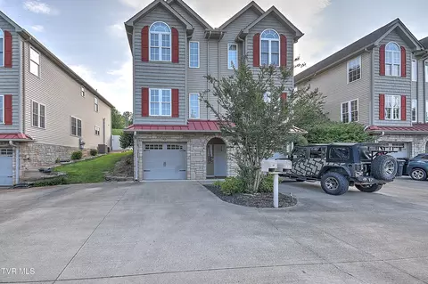 38 Earhart Road Bluff City Tn 37618, Bluff City, TN 37618
