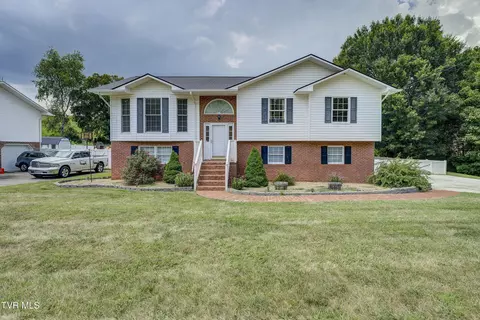 104 Mountain View Drive Mount Carmel Tn 37645, Mount Carmel, TN 37645