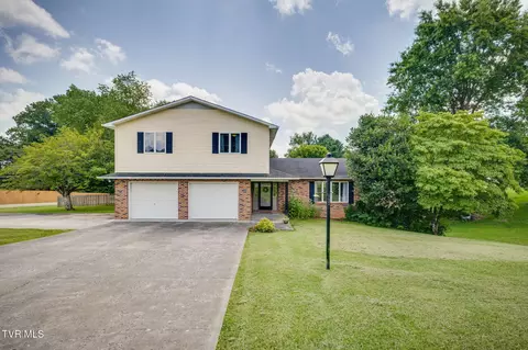17304 Mary Lee Drive Abingdon Va 24210, Abingdon, VA 24210