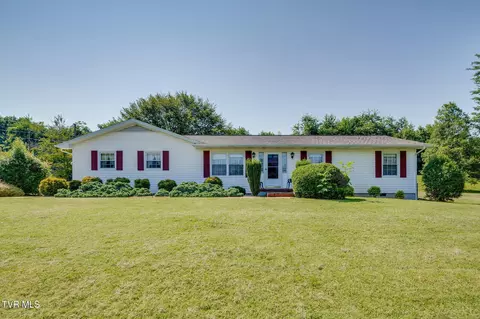 396 High Circle Bristol Tn 37620, Bristol, TN 37620