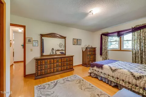 Bedroom - 175 Robert Rice Road Erwin Tn 37650, Erwin, TN 37650 photo 5 of 9