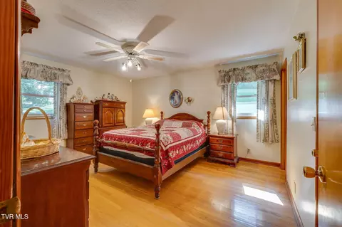 Bedroom - 175 Robert Rice Road Erwin Tn 37650, Erwin, TN 37650 photo 1 of 9
