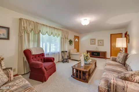 Living - 175 Robert Rice Road Erwin Tn 37650, Erwin, TN 37650 photo 3 of 5