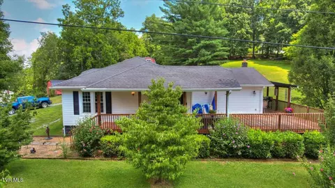 2589 Elizabethton Highway Johnson City Tn 37601, Johnson City, TN 37601