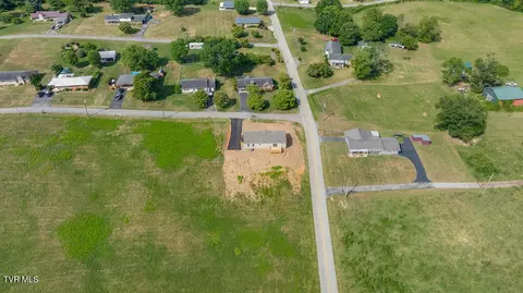 106 Iris Lane Fall Branch Tn 37656, Fall Branch, TN 37656 photo 38