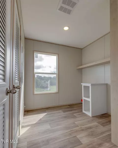 106 Iris Lane Fall Branch Tn 37656, Fall Branch, TN 37656 photo 28