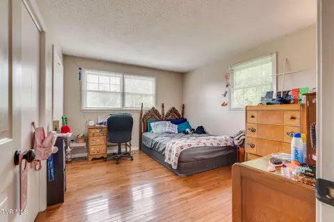 Bedroom - 145 Escape Mountain Road Hampton Tn 37658, Hampton, TN 37658 photo 4 of 7