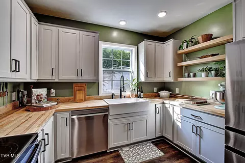 216 3rd Street Erwin Tn 37650, Erwin, TN 37650 photo 13
