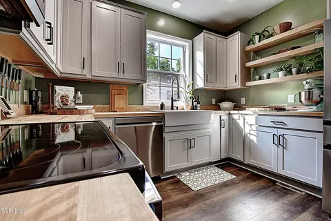 216 3rd Street Erwin Tn 37650, Erwin, TN 37650 photo 14