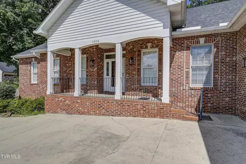 Undisclosed, Johnson City, TN 37604