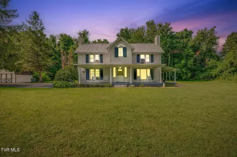 700 W Riverside Drive Elizabethton Tn 37643, Elizabethton, TN 37643