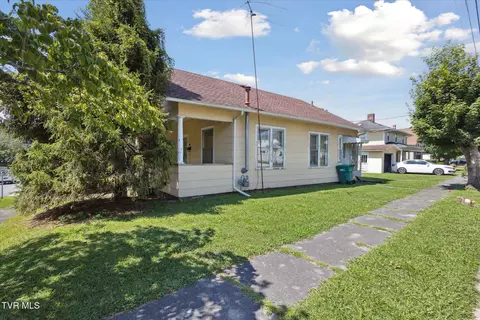 335 Catawba Street Erwin Tn 37650, Erwin, TN 37650 photo 3