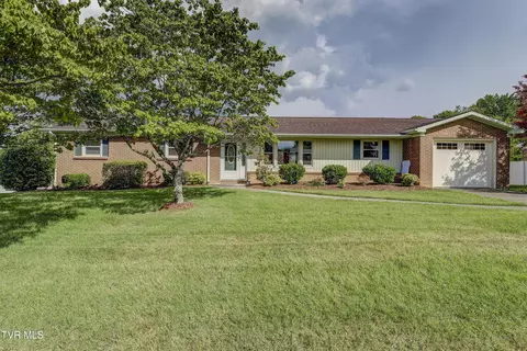 126 Fairlawn Drive Johnson City Tn 37601, Johnson City, TN 37601