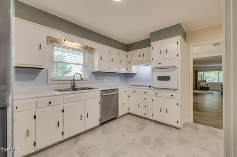 576 Buckingham Road Gray Tn 37615, Gray, TN 37615 photo 15
