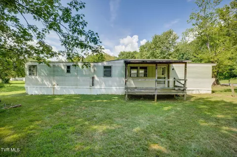 Exterior - 1108 1112 South Walnut Drive Erwin Tn 37650, Erwin, TN 37650 photo 2 of 6