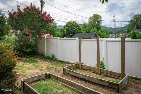 504 Ohio Avenue Erwin Tn 37650, Erwin, TN 37650 photo 25