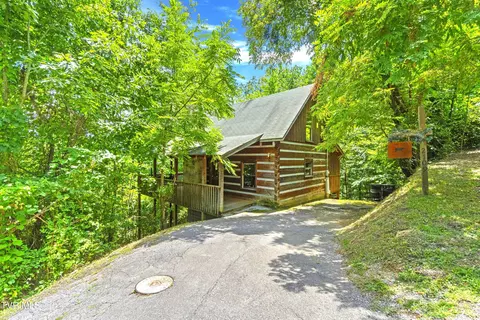 2109 Quail Run Way Sevierville Tn 37876, Sevierville, TN 37876