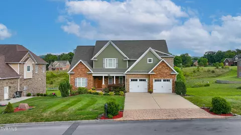 5028 Rose Gardens Circle Kingsport Tn 37660, Kingsport, TN 37660