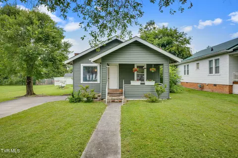 302 Ferguson Avenue Elizabethton Tn 37643, Elizabethton, TN 37643