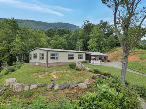 292 Old Railroad Grade Road Roan Mountain Tn 37687, Roan Mountain, TN 37687