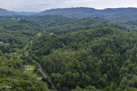 834 Simerly Creek Road Hampton Tn 37658, Hampton, TN 37658 photo 17