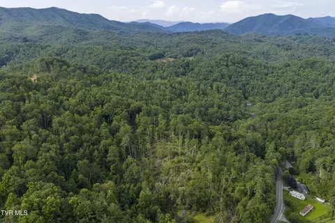 834 Simerly Creek Road Hampton Tn 37658, Hampton, TN 37658 photo 14