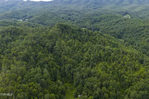 834 Simerly Creek Road Hampton Tn 37658, Hampton, TN 37658 photo 2