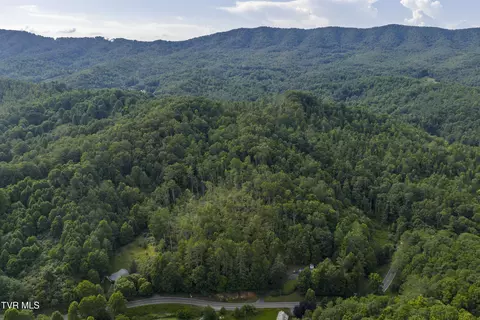 834 Simerly Creek Road Hampton Tn 37658, Hampton, TN 37658 photo 15