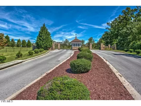 129 Creek Side Court Bristol Tn 37620, Bristol, TN 37620