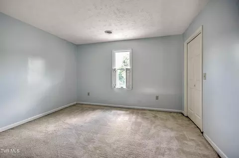 Bedroom - 224 Galway Road Bristol Tn 37620, Bristol, TN 37620 photo 8 of 12