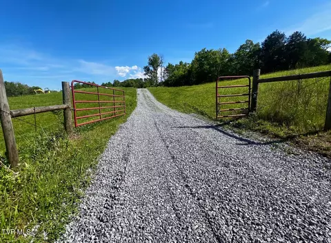4045 S Mohawk Road Midway Tn 37809, Midway, TN 37809 photo 31