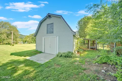 Exterior - 130 Smith Avenue Erwin Tn 37650, Erwin, TN 37650 photo 10 of 13