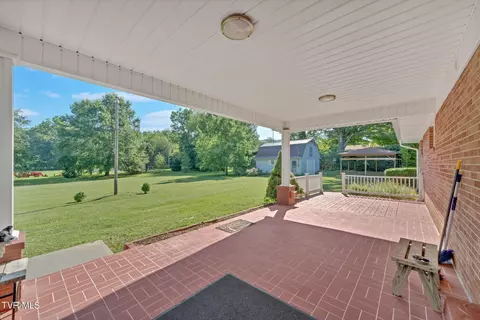 Exterior - 130 Smith Avenue Erwin Tn 37650, Erwin, TN 37650 photo 4 of 13