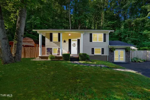 250 W Wallens Ridge Boulevard Big Stone Gap Va 24219, Big Stone Gap, VA 24219