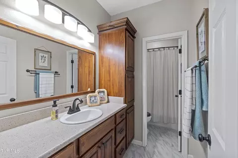 Bath - 169 Stockton Road Chuckey Tn 37641, Chuckey, TN 37641 photo 4 of 7