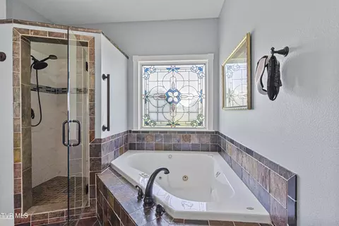 Bath - 169 Stockton Road Chuckey Tn 37641, Chuckey, TN 37641 photo 3 of 7