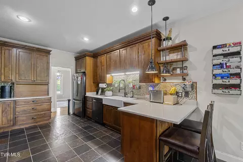 Kitchen - 169 Stockton Road Chuckey Tn 37641, Chuckey, TN 37641 photo 3 of 5