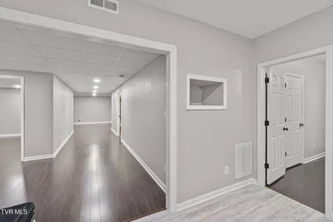 Entry Way - 169 Stockton Road Chuckey Tn 37641, Chuckey, TN 37641 photo 6 of 6