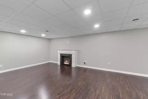Living - 169 Stockton Road Chuckey Tn 37641, Chuckey, TN 37641 photo 3 of 3