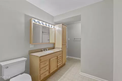 Bath - 169 Stockton Road Chuckey Tn 37641, Chuckey, TN 37641 photo 6 of 7